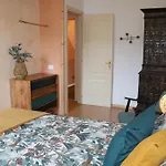 - 3 Schlafzimmer Fuer 6 Gaeste - 100 M2 Fuer Freunde & Familien - Grosse Kueche & Tisch Fuer 6 - Kostenlos Parken - Bahnhof 5 Min - Zentrum 10 Min - Jugendstilvilla Mit Bergblick - Gaestekarte Inklusiv Apartmán Merano