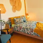 3-zimmer-appartement In Privatvilla, Zentrum, Kostenloser Parkplatz, Mit Gaestekarte * Merano