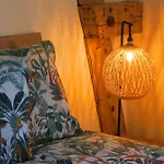 3-zimmer-appartement In Privatvilla, Zentrum, Kostenloser Parkplatz, Mit Gaestekarte Appartamento *