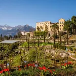 - 3 Schlafzimmer Fuer 6 Gaeste - 100 M2 Fuer Freunde & Familien - Grosse Kueche & Tisch Fuer 6 - Kostenlos Parken - Bahnhof 5 Min - Zentrum 10 Min - Jugendstilvilla Mit Bergblick - Gaestekarte Inklusiv