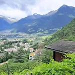- 3 Schlafzimmer Fuer 6 Gaeste - 100 M2 Fuer Freunde & Familien - Grosse Kueche & Tisch Fuer 6 - Kostenlos Parken - Bahnhof 5 Min - Zentrum 10 Min - Jugendstilvilla Mit Bergblick - Gaestekarte Inklusiv Διαμέρισμα *