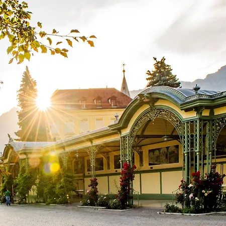 3-zimmer-appartement In Privatvilla, Zentrum, Kostenloser Parkplatz, Mit Gaestekarte Meran