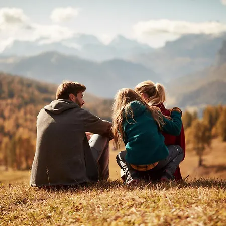 Goldener Herbst In Meran - 