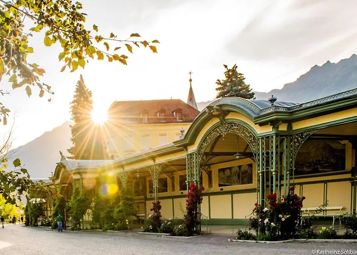 3-zimmer-appartement In Privatvilla, Zentrum, Kostenloser Parkplatz, Mit Gaestekarte メラーノ